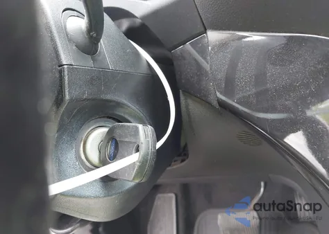 2017 Ford Escape Se z USA, uszkodzony, nr VIN 1FMCU9G97HUB96870